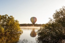 Voo em Balão Exclusivo p/4 no Alentejo